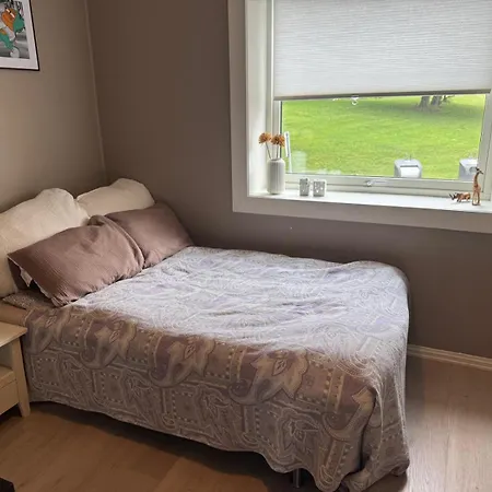 Modern 2br With Balcony And Free Parking Осло